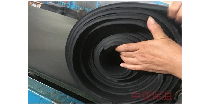 30mm厚橡塑板保溫板是什么材料？